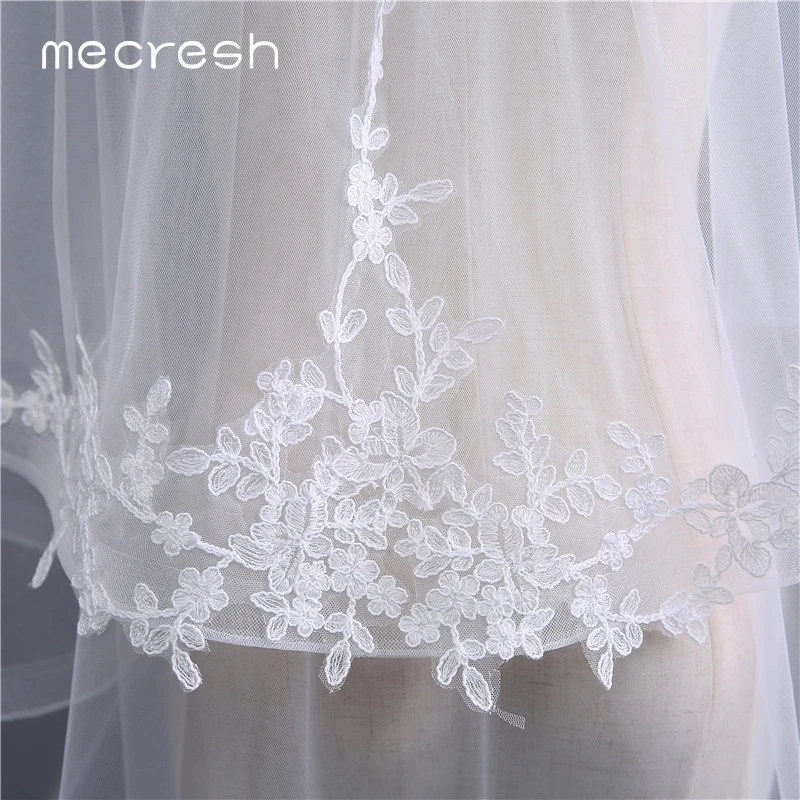 

Mecresh Simple Double Layers Tulle Flower Short Wedding Veils with Comb Korean Beige Shoulder Length Bridal Veils for Women S012