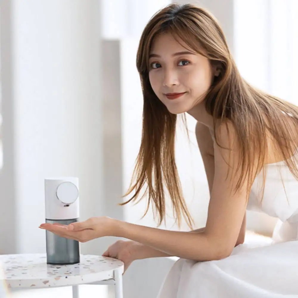 

Automatic Soap Dispenser Touchless USB Rechargeable 320ml Liquid Soap Dispensers Digital Display Foam Hand Sanitizer Machine