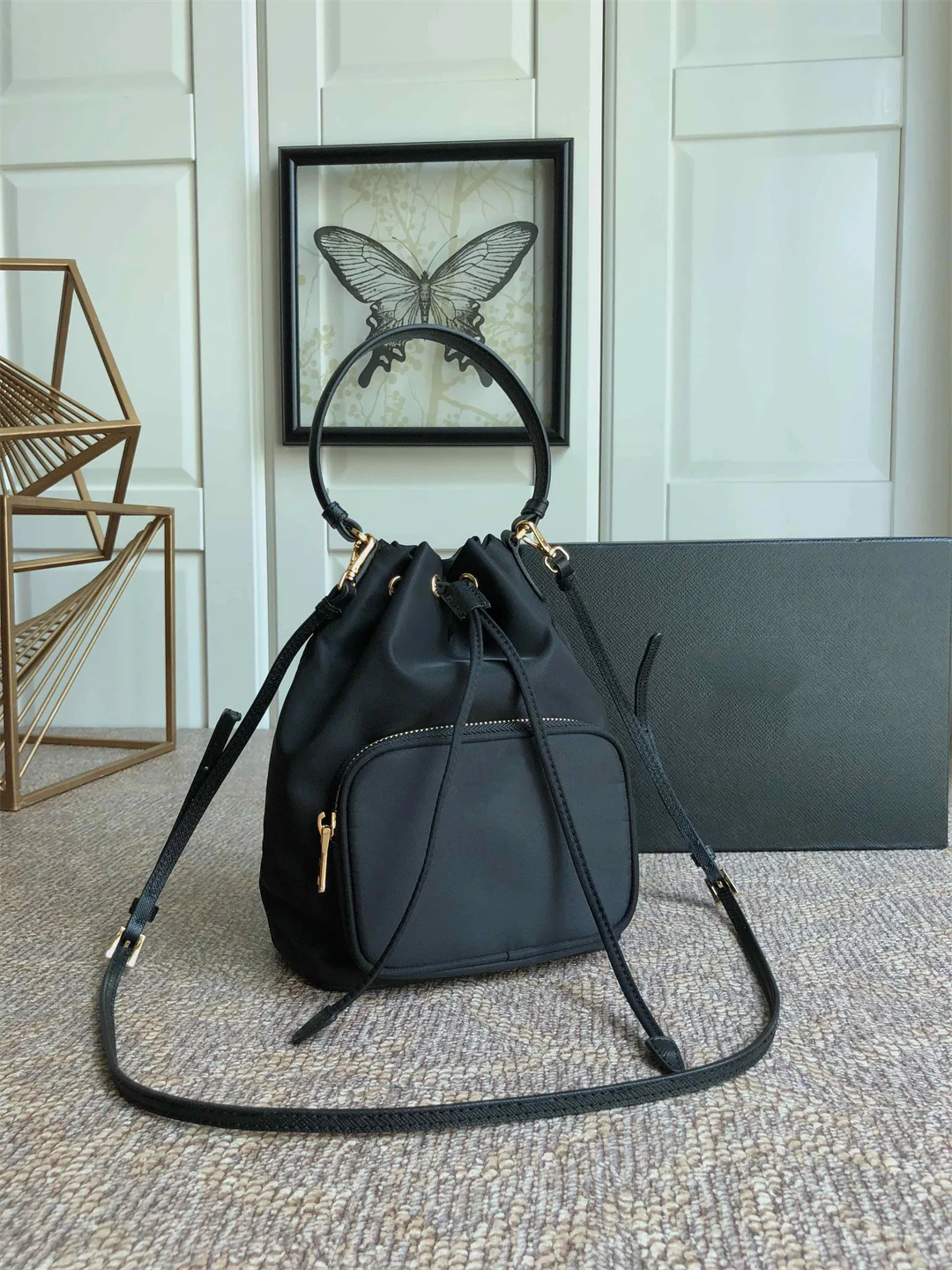 

Original Vintage Women's soft nylon messenger bag large capacity women's bucket travel shopping handbag Top Handle Tote Bag