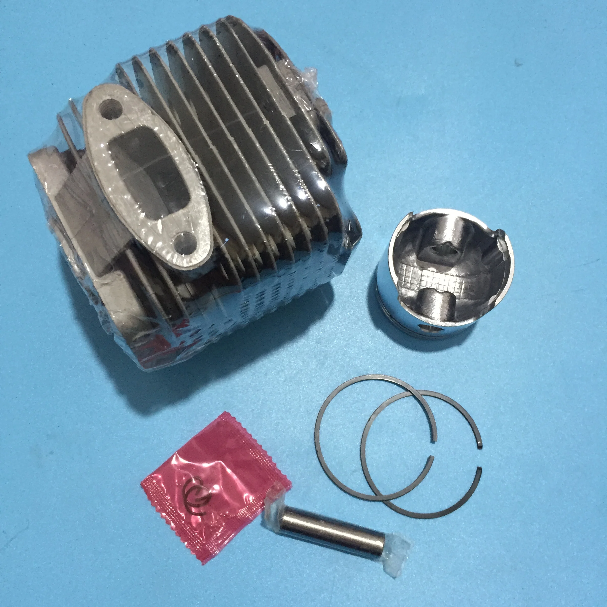 Комплект поршня цилиндра 48 мм с прокладкой Подходит для китайских 1E48F 48F 63CC 2