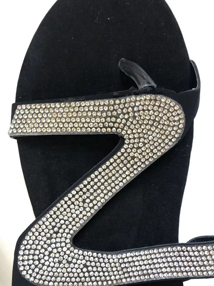 Летние женские шлепанцы; Zapatos De Mujer; модные пляжные шлепанцы со стразами; обувь на плоской подошве; женские шлепанцы; большие размеры; блестящие вьетнамки