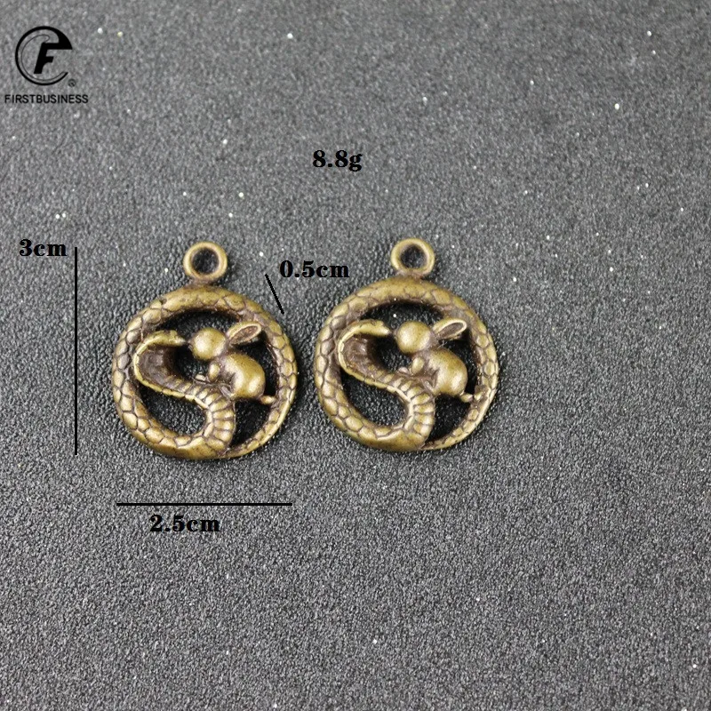 Рождественские подарки 2020 Женская нежная цепочка змея боа кролик животное