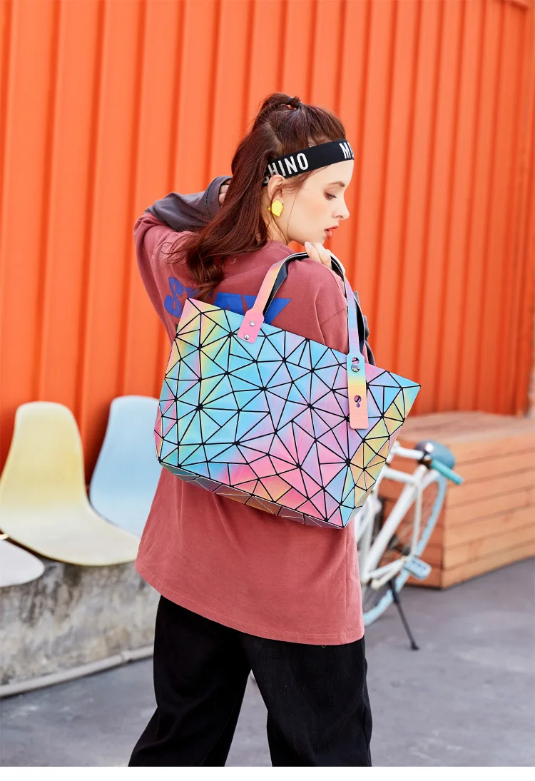

3D Laser Shoulder Bags For Women 2020 Casual Handbag For Daily Geometric Totes High Quality Ladies Handbag bolsa feminina