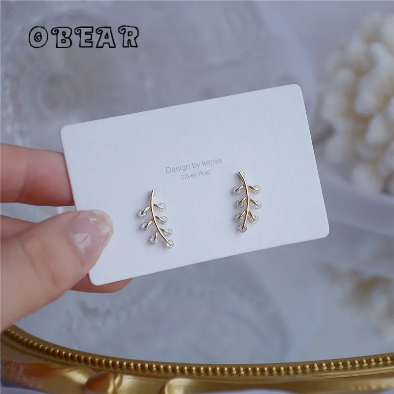 

OBEAR 14k Real Gold Plating Simple Crystal Leaf Stud Earrings Women Temperament Elegant Banquet Gift Jewelry