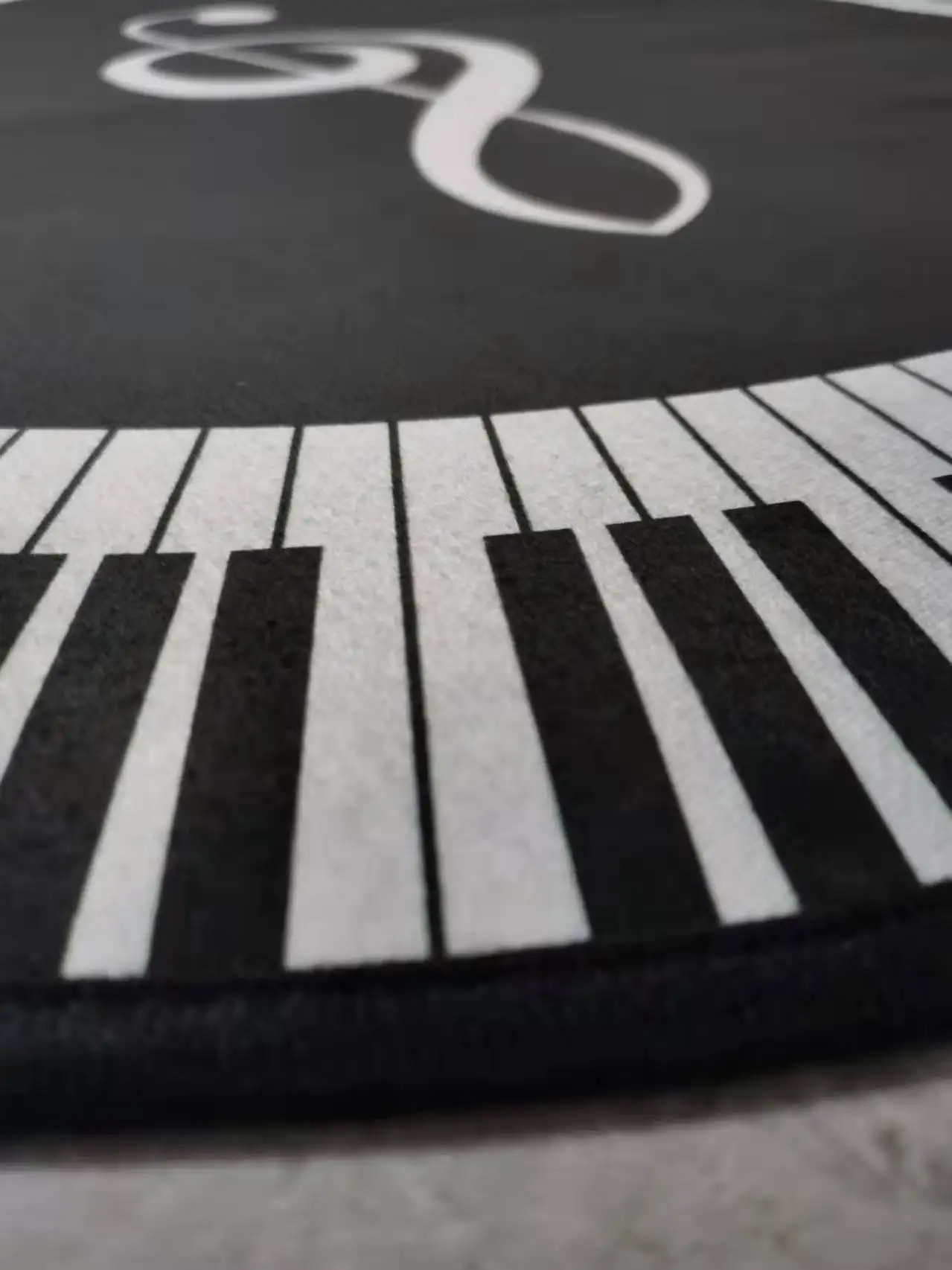 2021 музыка фортепианная нота узор круглые коврики модный современный ковер для