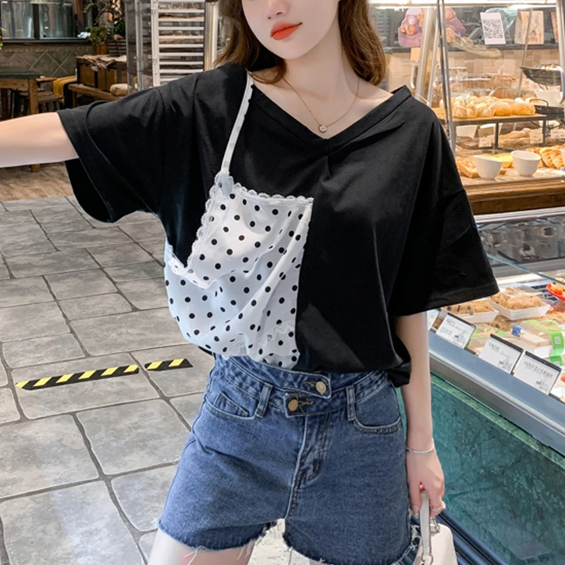 

Women V-neck Lace Stitching Strapless T-Shirt Short-sleeved Top Female Casual Loose T Shirt Woman Summer 2021 Friends Show