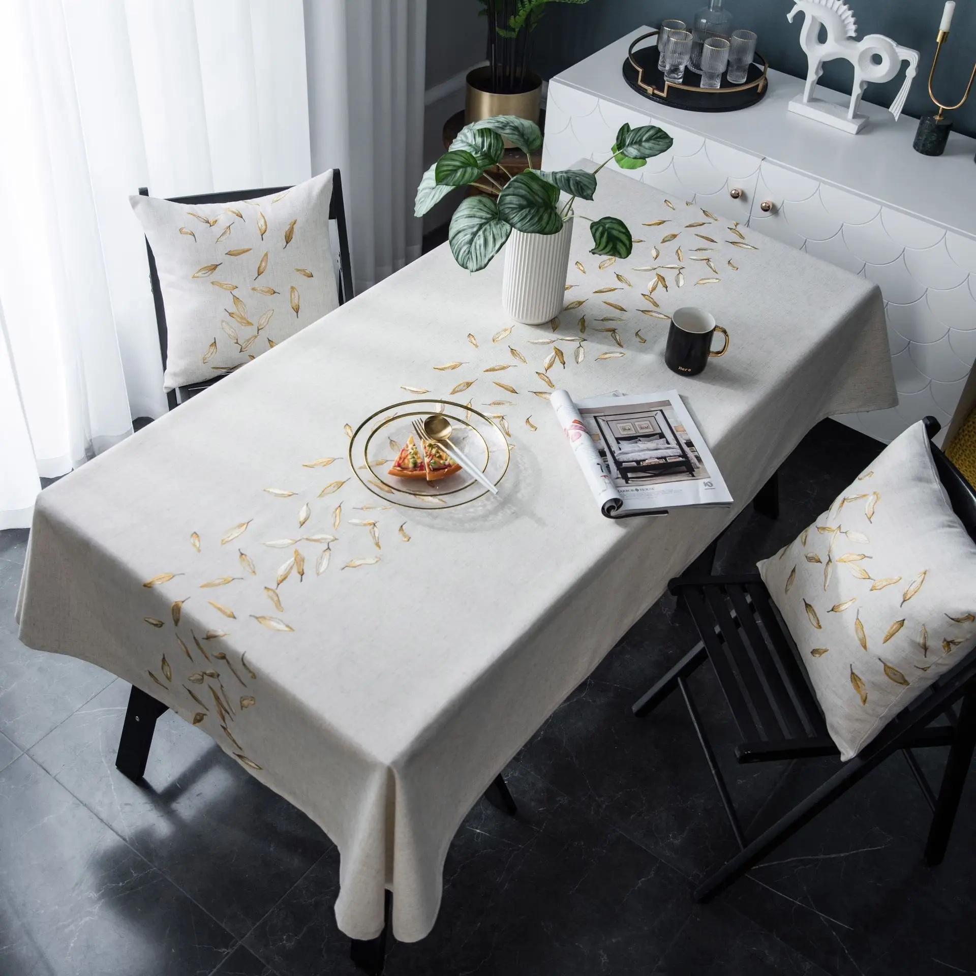 

American Country Golden Leaf Line Tablecloth For Table Embroidery Rectangular Tablecloths Simple Table Cover Cloth For Parties