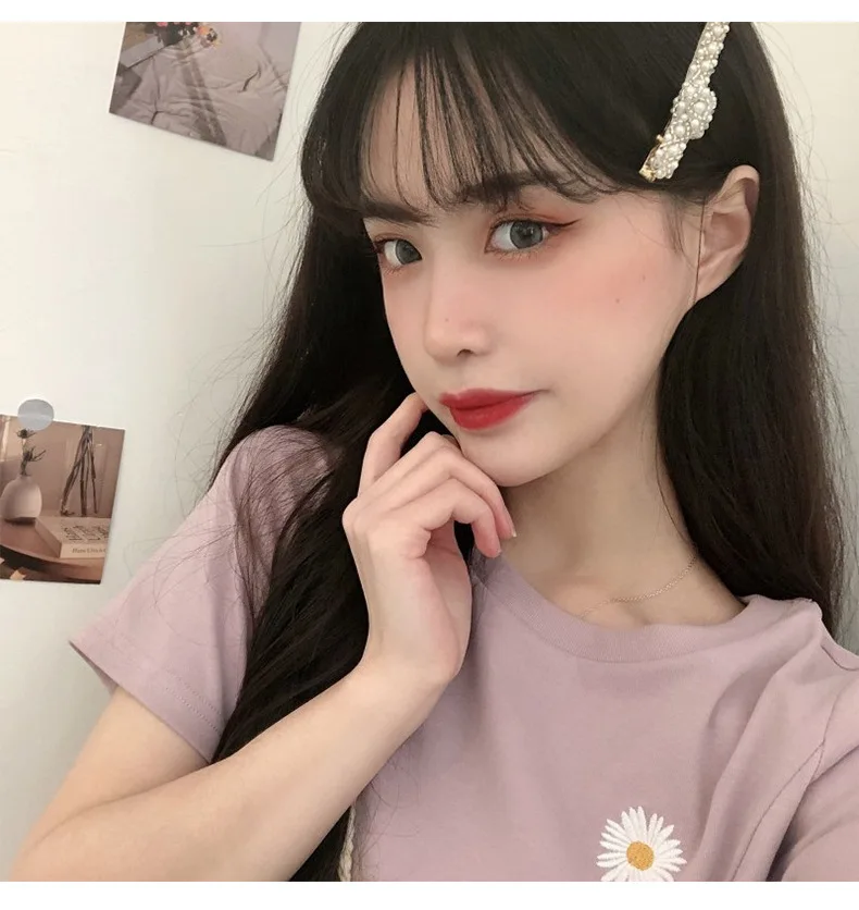 

2021 Women's Woman Tshirts Ladies Tops Short-sleeved T-shirt Short Sleeve Slim Embroidered Small Daisy Fashion Sexy Top