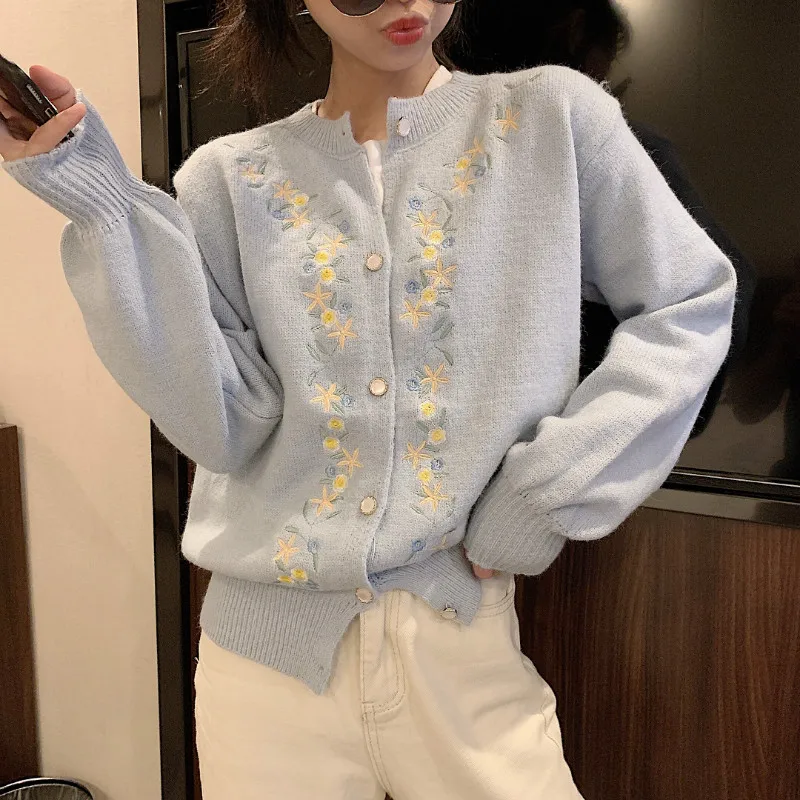 

embroidery sweater female qiu dong han edition easy to restore ancient ways the new knitting cardigan coat in 2020