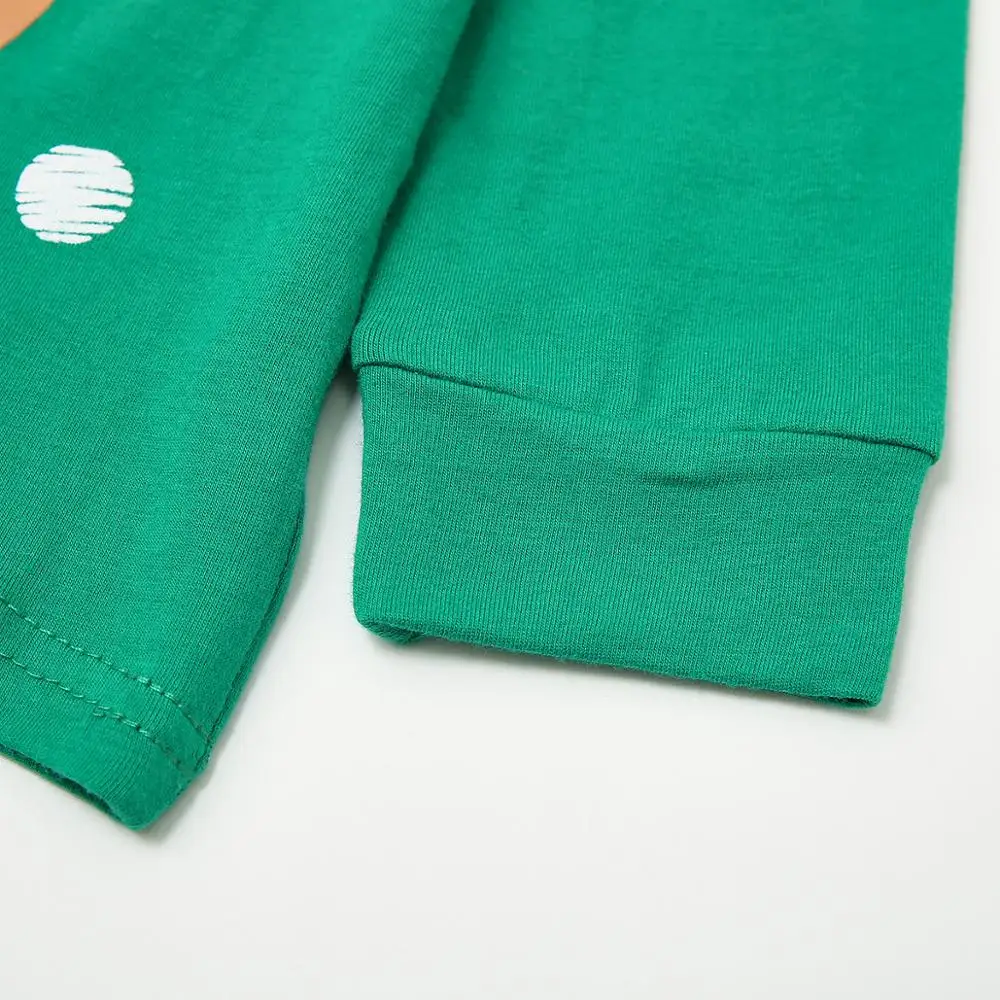 Детский комплект из 2 предметов Рождественская одежда зеленая и праздничные