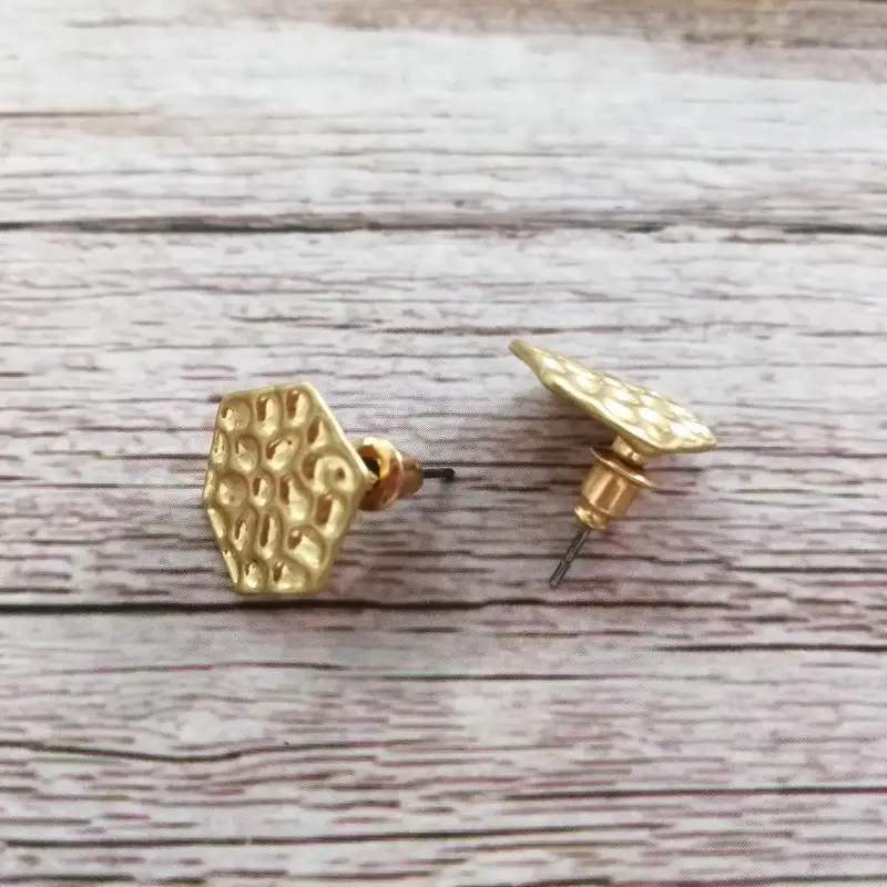 Hammered Geometric Metallic Button Studs Earrings for Women Hexagon | Украшения и аксессуары