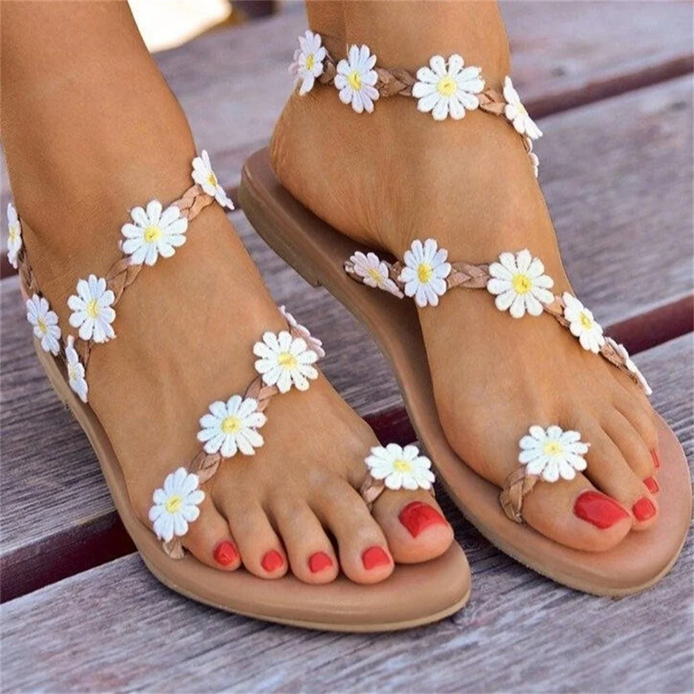 

Summer Bohemian Shoes Women 2021 New Flower Toe Ring Ladies Dress Flat Sandals 35-43 Large-Sized Female Beach Casual Feetwear