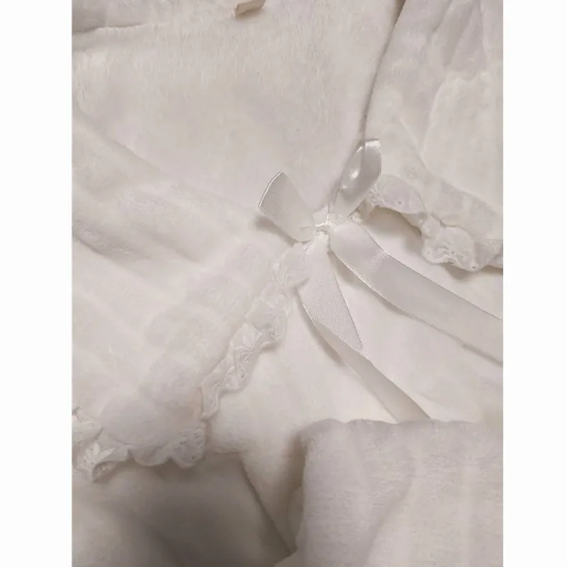 

Women Sweet Nightgowns Winter Warm Lace Bowknot Flannel Velvet Nightdress Lolita Vintage Sleepdress Female Loungewear Pajama