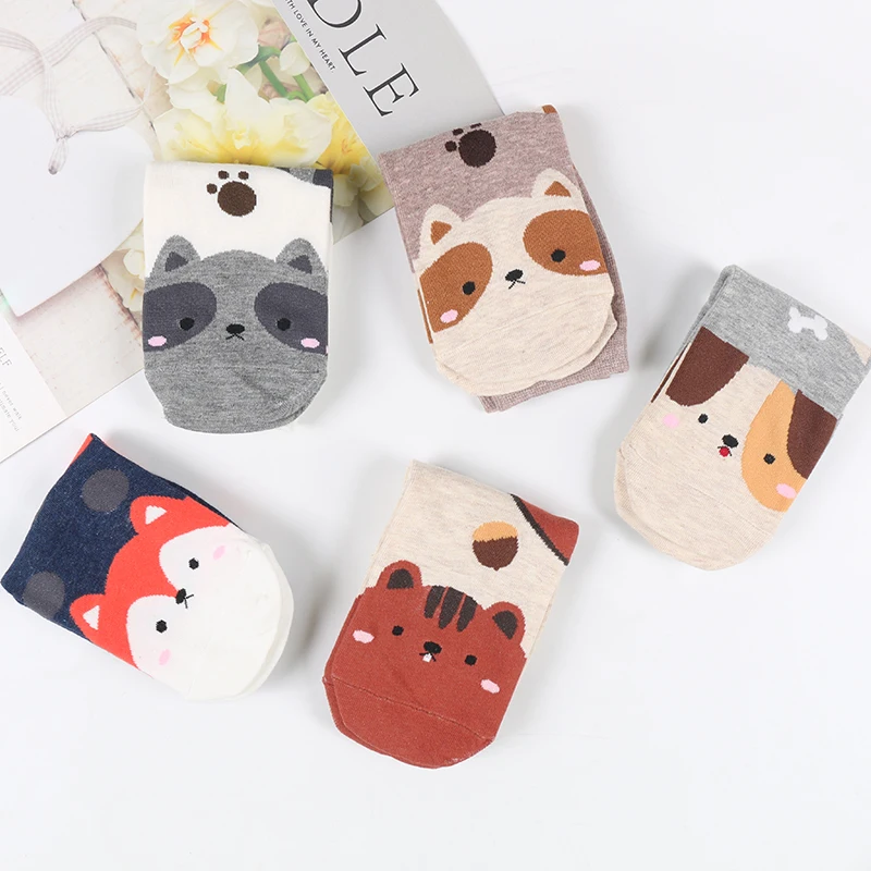 DONG AI/женские хлопковые носки до щиколотки с героями мультфильмов милые женские
