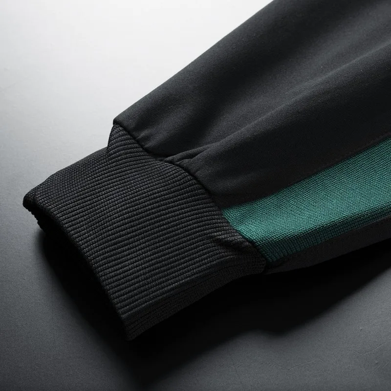 

2021 Summer New Sportswear Tracksuit Men Elastic Waist Two Piece Set Embroidery O-neck T Shirt Joggering Sportsuit Clothes Homme