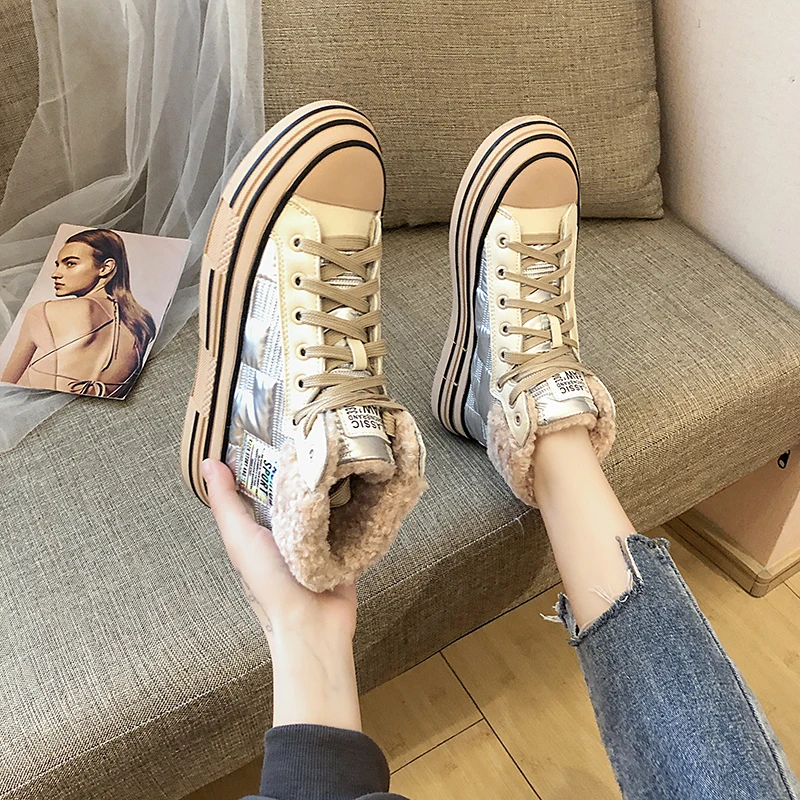 Женские дизайнерские парусиновые кроссовки брендовые зимние из искусственного