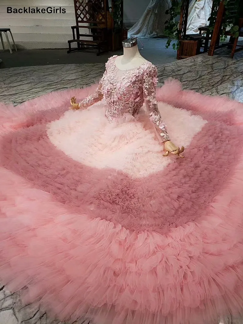 Розовое вечернее платье с длинными рукавами и круглым вырезом мусульманское