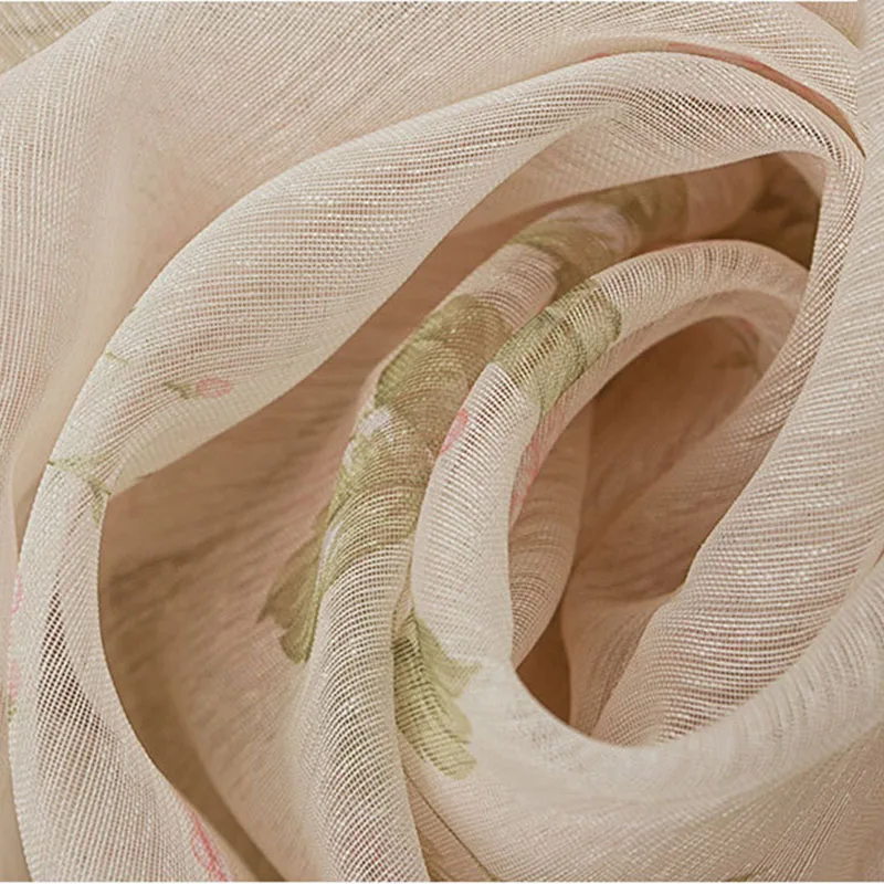 Шторы тканевые для гостиной 70-90% с принтом розовых роз | Дом и сад