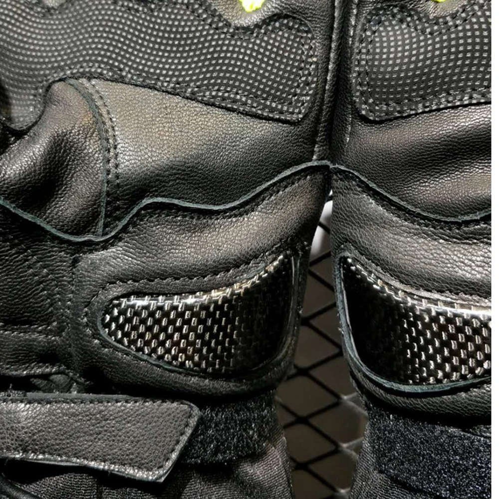 

Red Motorcycle Gloves Motocross Full Finger Gloves Autumn Winter Touch Screen Racing Guantes Moto Motorbike Riding Men Gloves