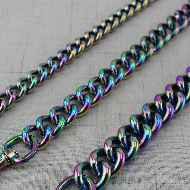 Сумка-фонарик Радужная фабричная качественное покрытие алюминиевая цепь