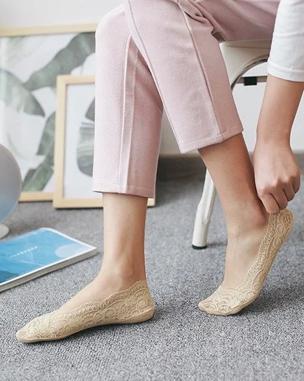 Кружевные носки башмачки с низким вырезом невидимые элегантные силиконовые