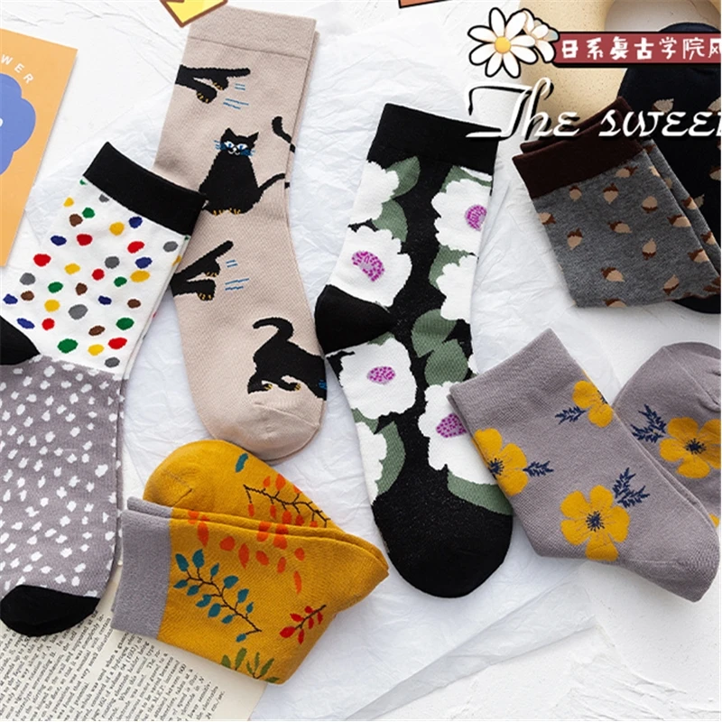 

1 Pair New Arrival Women Socks Harajuku Creative Flower And Cat Sketch Print Cotton Socks Funny Casual Fashion Happy