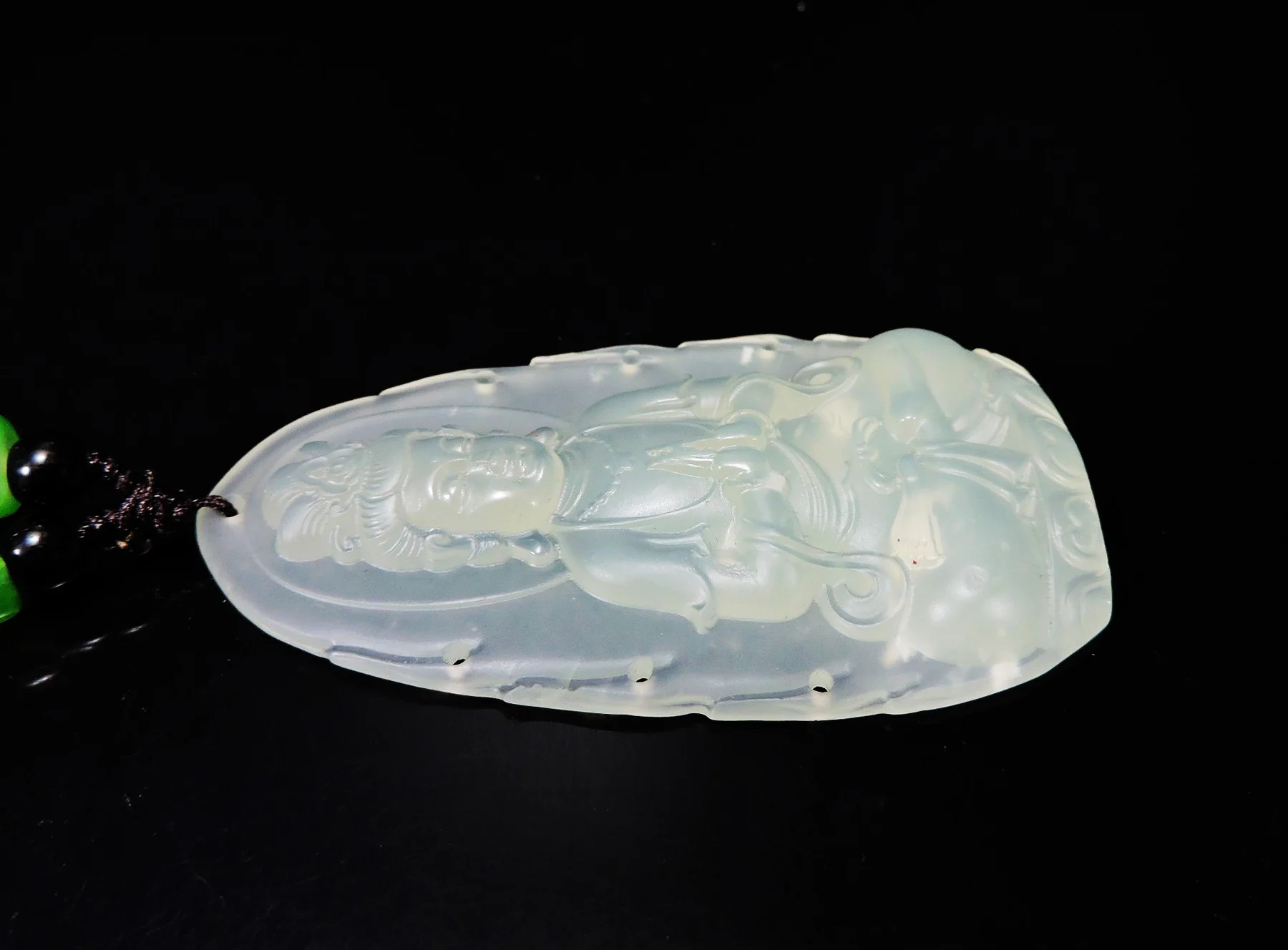 

Jade Jewelry Natural Jade Pendant Necklace Hand-Carved bodhisattva Jadeite Necklace Pendant Gift No Treatment 422f