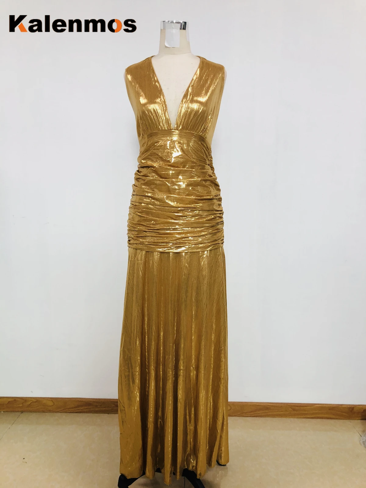 Сексуальное длинное платье для женщин однотонное с v-образным вырезом улицы