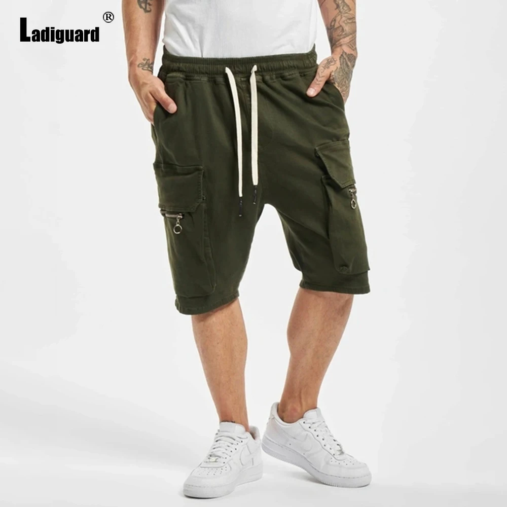 2021 Stylish simplicity Men Half Pants Fashion Zipper Multi-pocket Cargo Shorts Man Leisure Drawstring All-match Beach Shorts