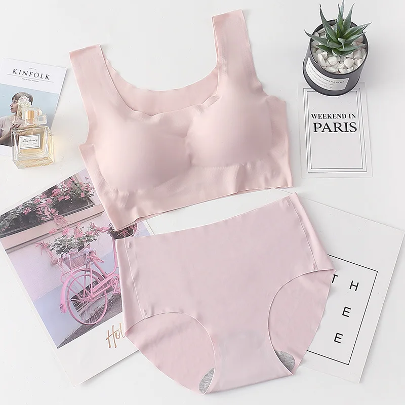 

Sitonjwly Women Sports Underwear Gathered Bra Set Intimates Lingerie Seamless Bra and Panty Set Female Briefs Sleeping Bra Set