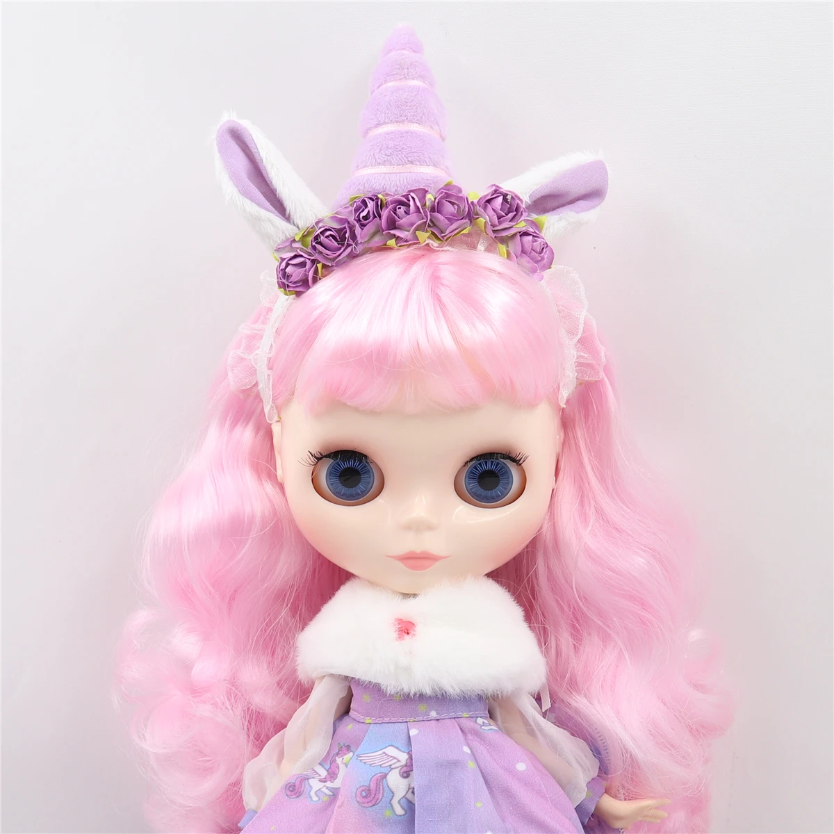 

ICY DBS Blyth Doll Unicorn doll with clothes no shoes 30cm 1/6 bjd white skin girls gift articulated doll