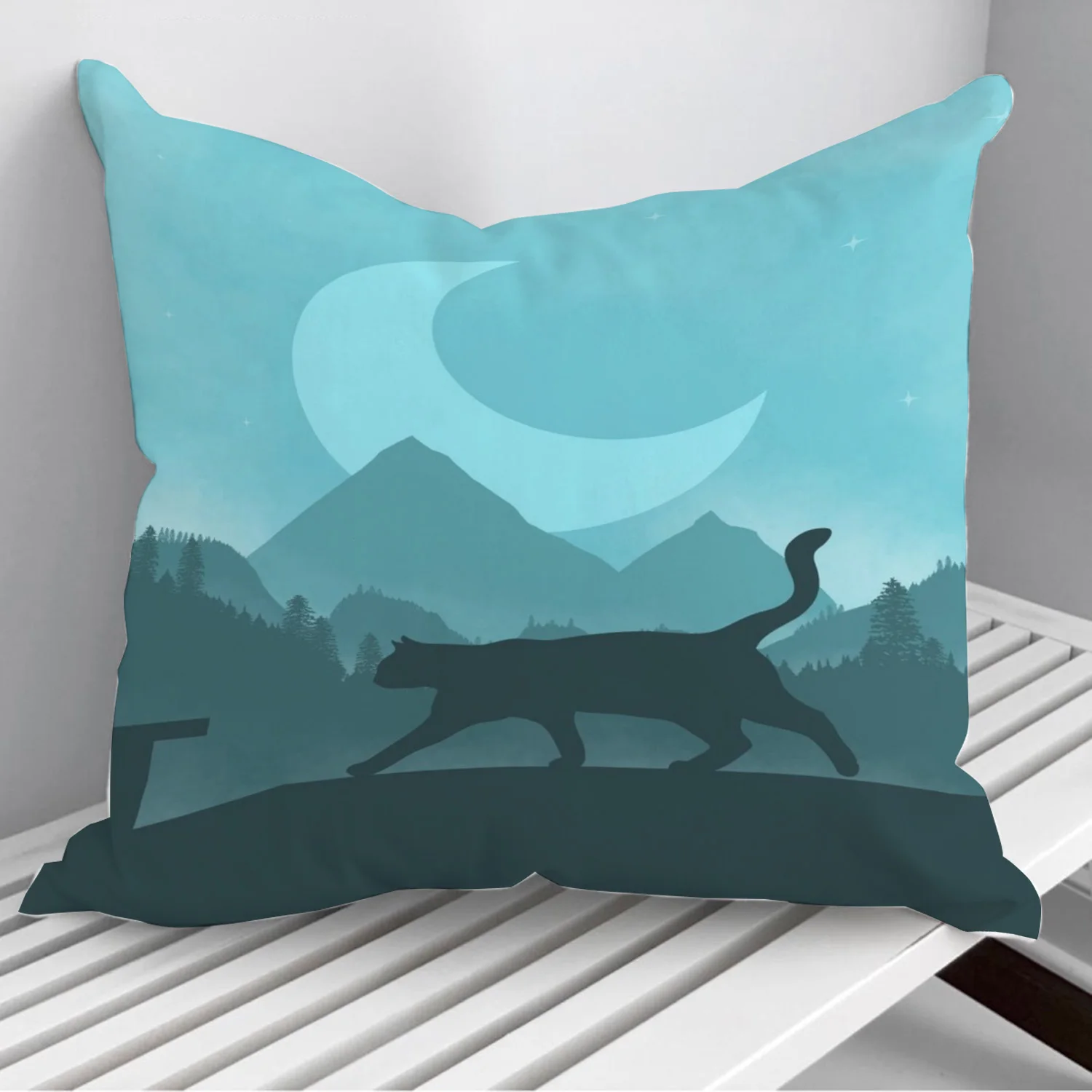 

Чехол-наволочка с изображением кота и прогулок, размеры 45*45 см