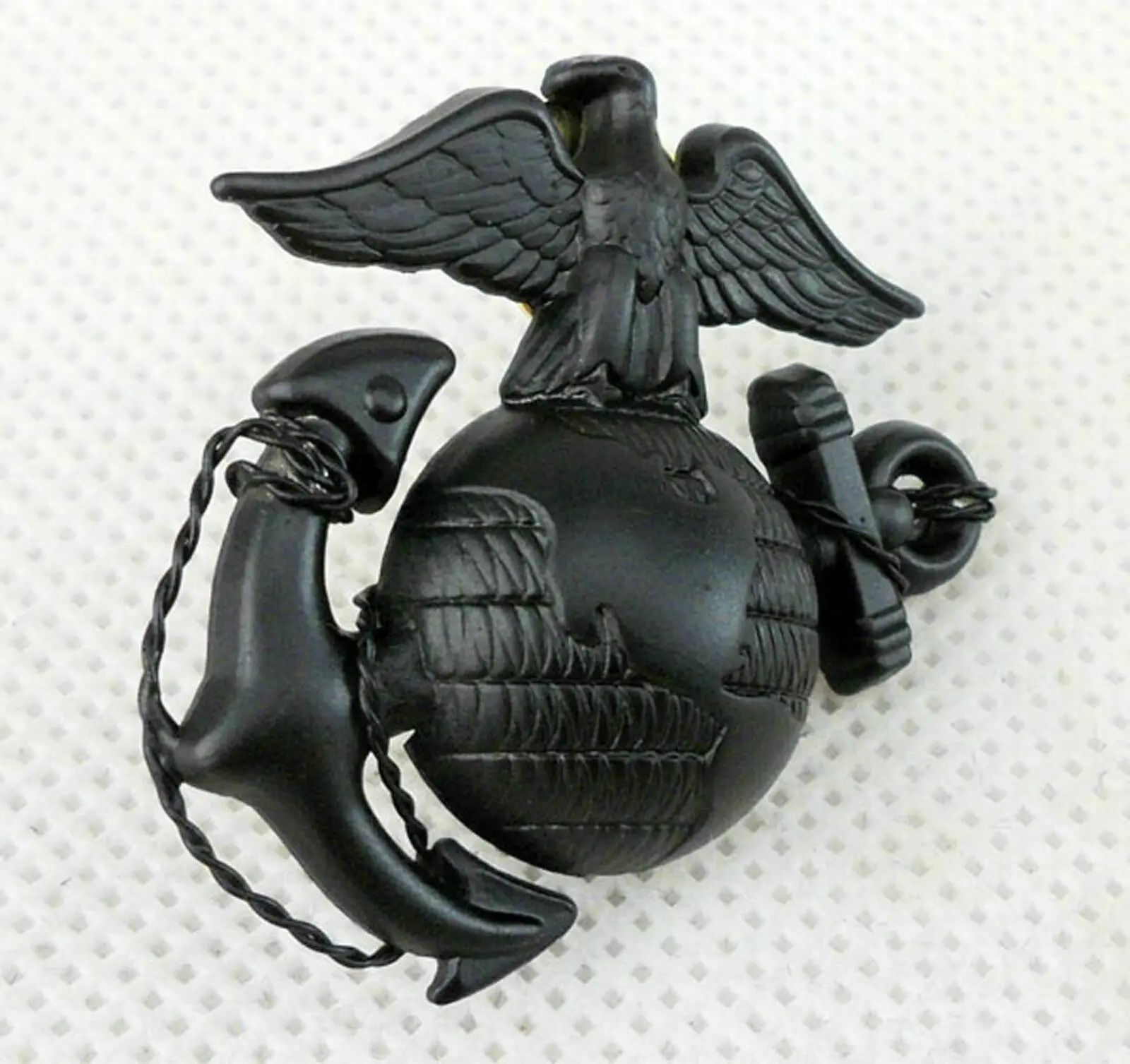 WWII US NAVY MARINE CORPS OFFICER EGA BARRACKS METAL HAT BADGE BLACK - World military Store | Спорт и развлечения