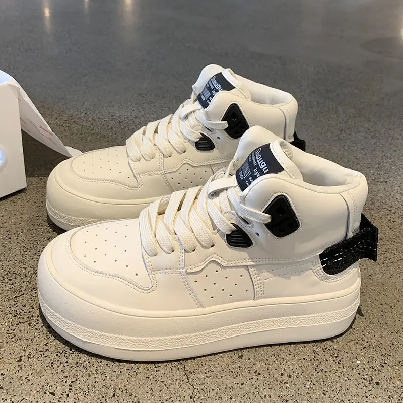 

Кроссовки женские с вулканизированной подошвой, маленькая повседневная спортивная обувь, цвет белый, осень 2022