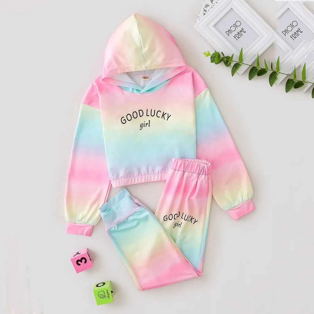 Лидер продаж Одежда для новорожденных маленьких девочек радужные топы с