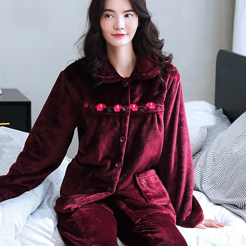 

H5841 Middle-aged Elderly Women Pajamas Suit Thick Coral Velvet Long Sleeves Grandma Home Clothes Autumn Winter Warm Nightwear