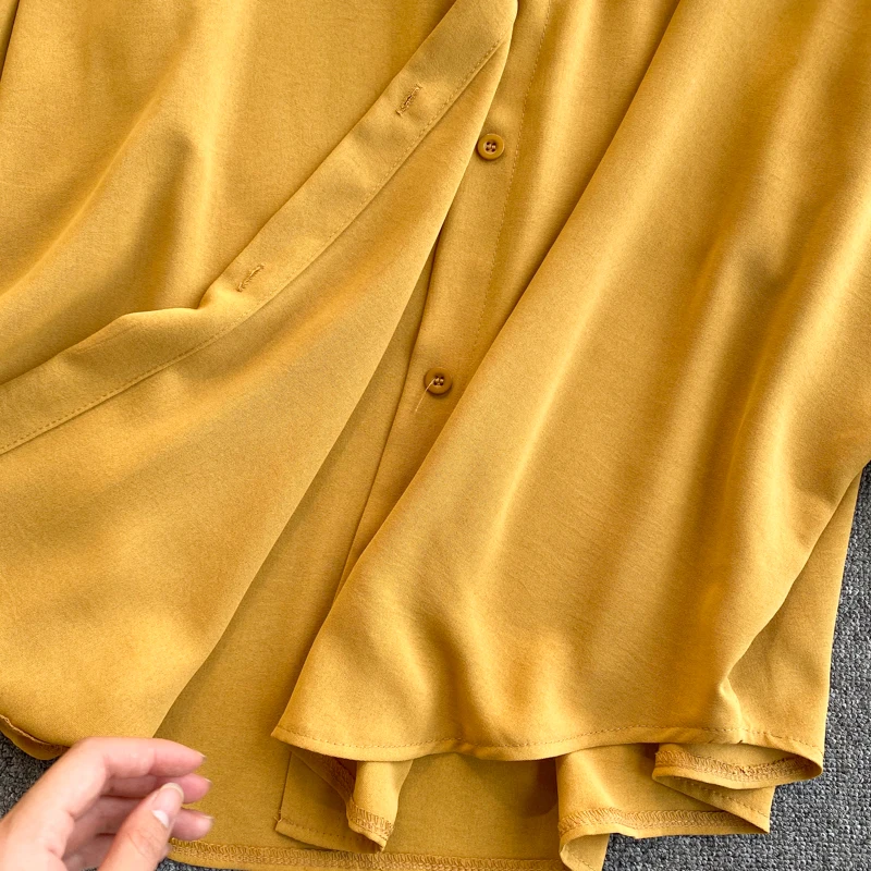 

Design Fashion Beading Blouse Women Retro Turndown-Collar Button Puff Sleeve Casual Tops Spring Elegant Office Blouses