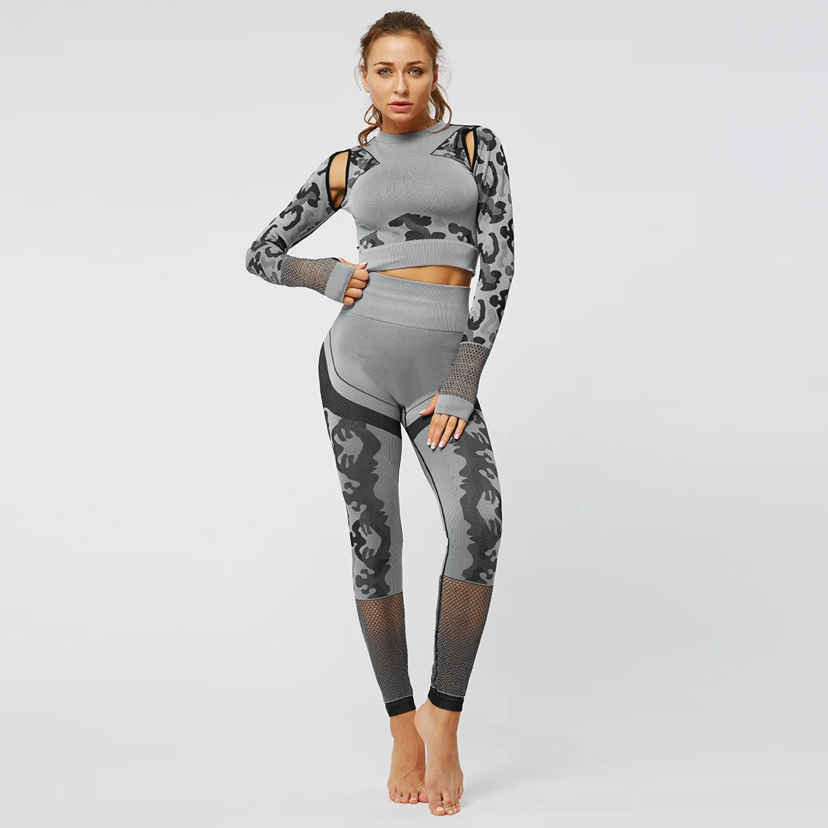 

Camouflage Patchwork Workout Sets Women Hollow Out Yoga Set Workout Clothes for Women Sport Suit Leggings Set