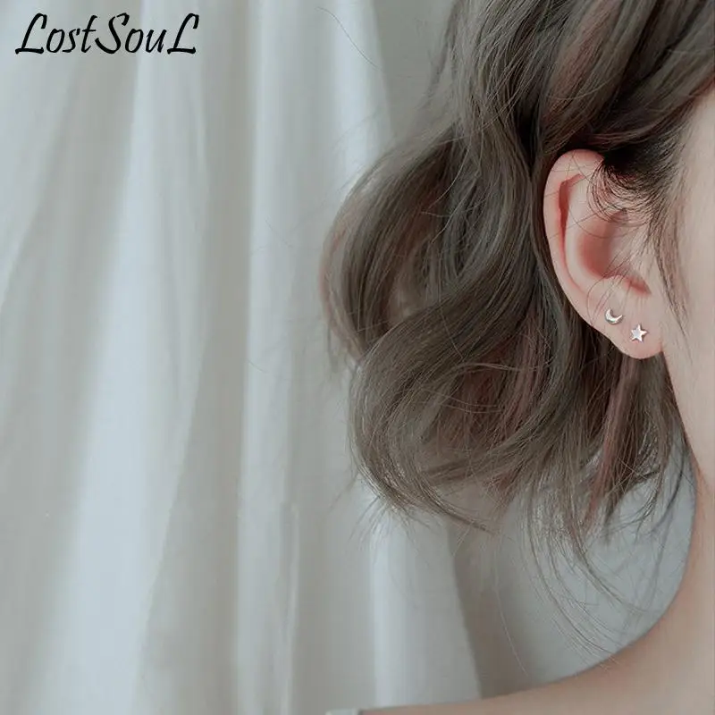

Simple 925 Sterling Silver Cut Earrings Moon Star Asymmetrical Small Stud Earrings For Women Jewelry Prevent Allergy pendientes