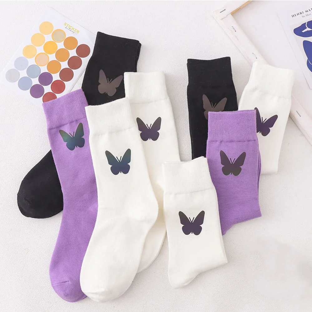 

Women's Socks & Hosiery