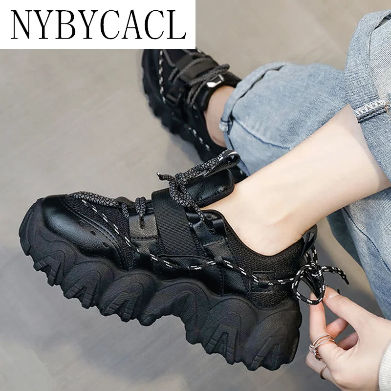 2022 New Spring Fashion Round Head Shoes Lace-up Vulcanized Shoes Baotou Low Cut Comfortable Women's Casual Sports Daddy Shoes