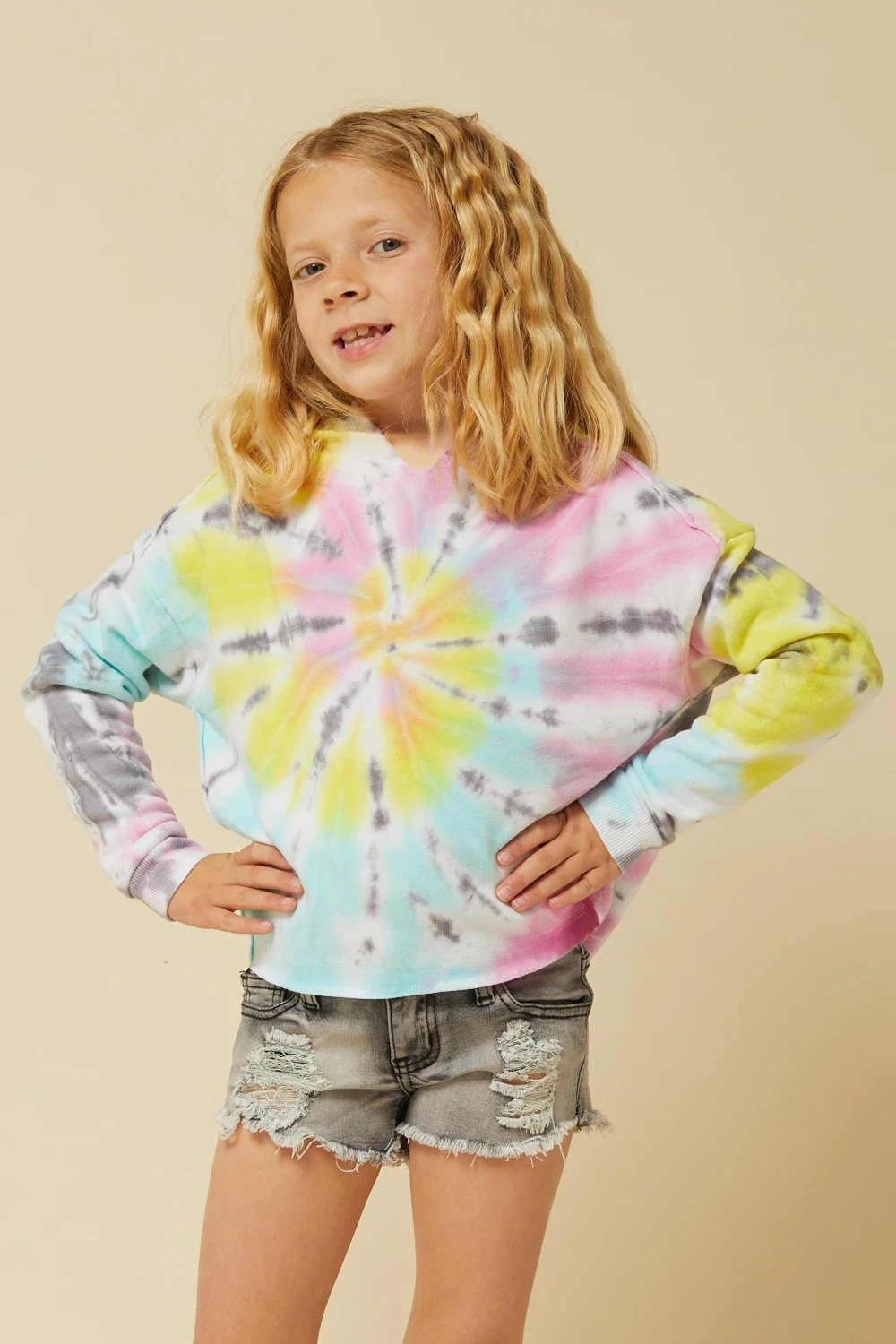 Модные короткие толстовки для девочек с объемным цветком детские пуловер в