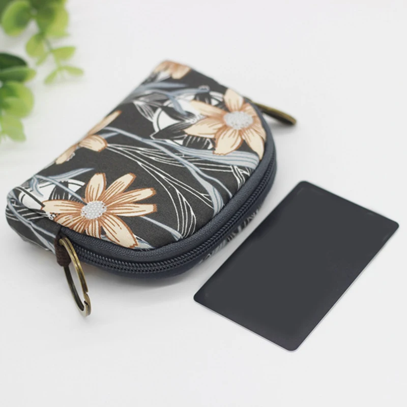 

Fabric Coin Purse Fashion Multi-color Portable Printed Nine-color Flower Coin Purse Simple All-match Semicircle Coin Purse