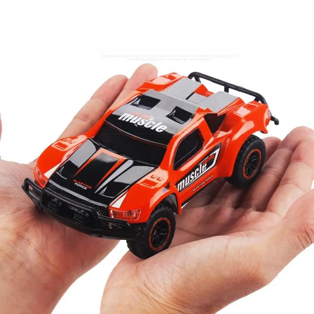 

1:32 39KM/H Elegant Remote Control Car Off Road Truck Electric Terrain Drift Toys With LED Car Lamps For Boys Teens Adults