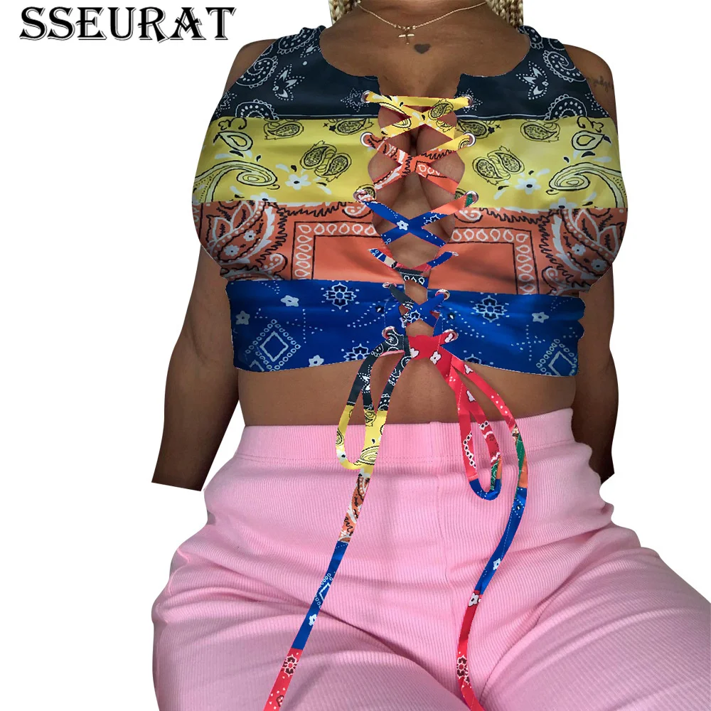 

Женский топ на шнуровке с принтом, круглым вырезом и принтом