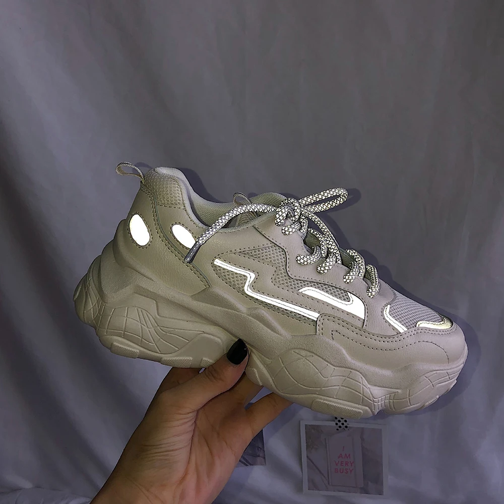 

Women Sneakers Dad Chunky Reflective Mesh Casual Shoes Autumn Comfortable Breathable Lace-up Flats White Female Platform Shoes