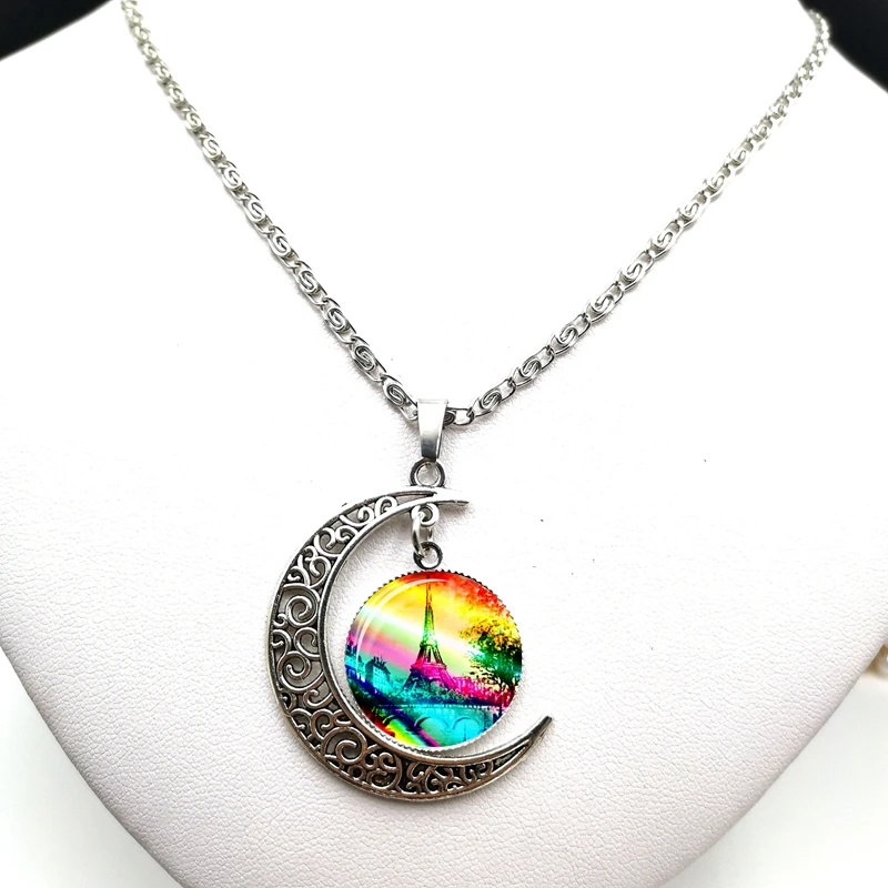

2020 Fashion Creative Retro Colorful Eiffel Tower Cabochon Glass Moon Pendant Clavicle Chain Necklace Birthday Gift