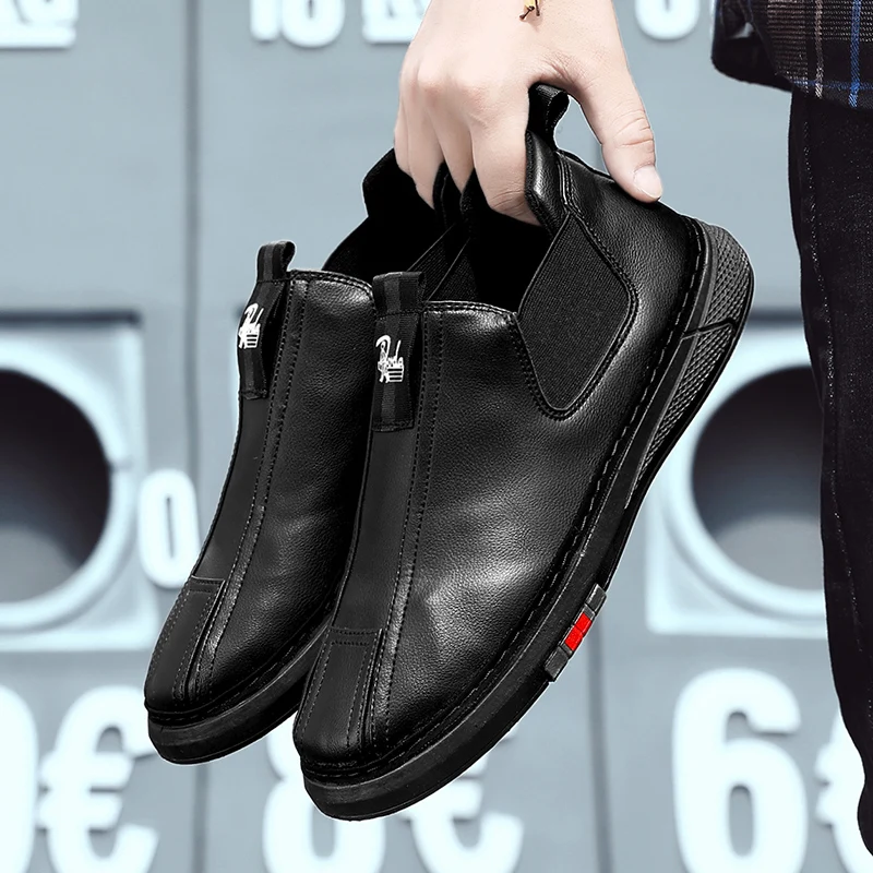 

Men Slip on Casual Shoes Fashion Comfortable Leather Sneakers Male Flats Loafers