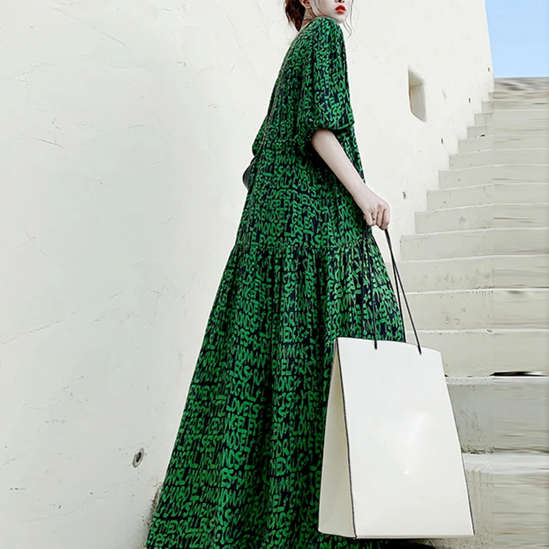 

VGH Print Letter Vintage Dress For Women V Neck Puff Half Sleeve High Waist Floor Length Hit Color Dresses Female 2021 New Style