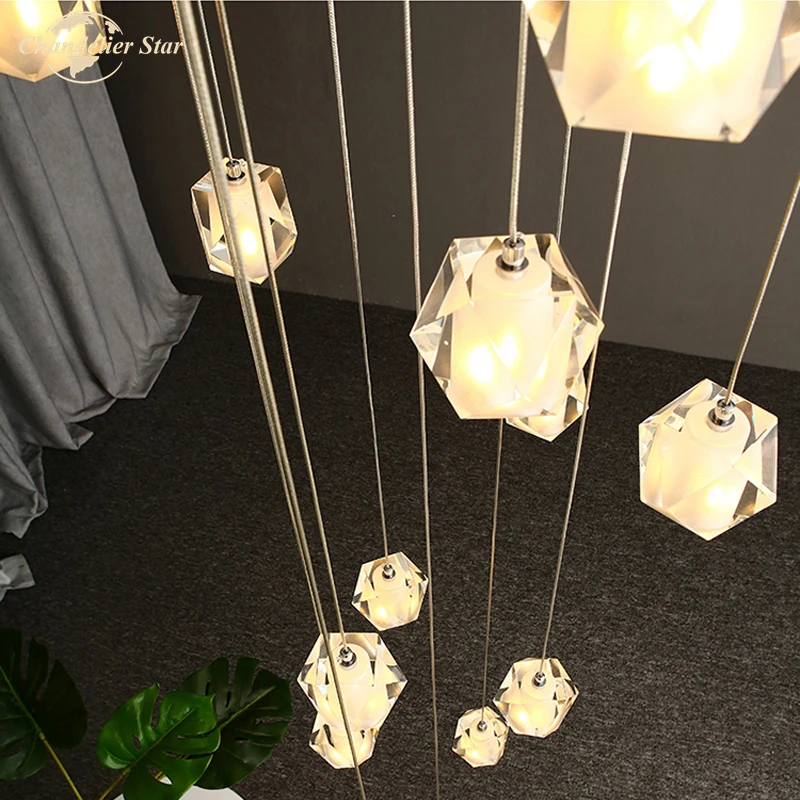 安い スパイラルとクリスタルのモダンなLEDシーリングランプ,モダンなデザイン,屋内照明,装飾的なシーリングライト,リビングルーム,階段,ベッドルームに最適です。